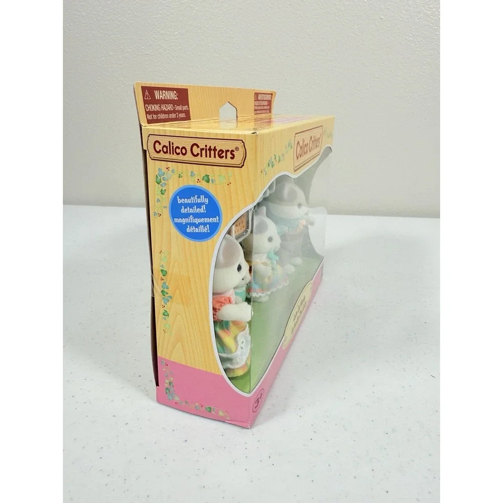 NEW Calico Critters Latte Cat Family Full Set US SELLER Epoch Sylvanian Families